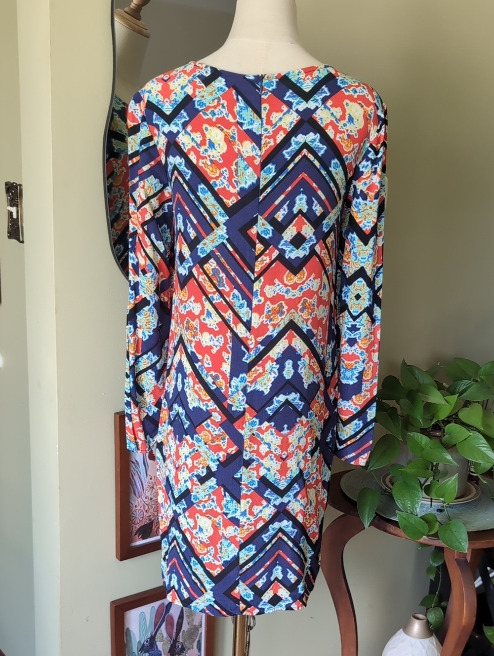 WAYF Boho Geometric Floral Mini Dress Small Multicolor Mod Shift Zipper Back - Picture 6 of 13